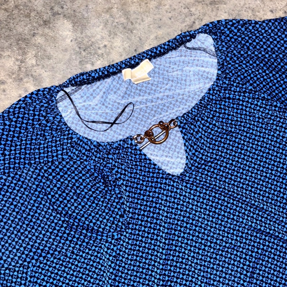Michael Kors Blouse Womens 1X Blue Geometric Keyhole Neck Long Sleeve Casual Top